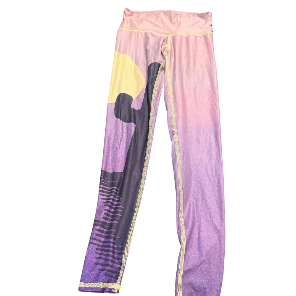 Teeki leggings pastel w saguaro full moon coyote yoga sz S activewear lghtweight